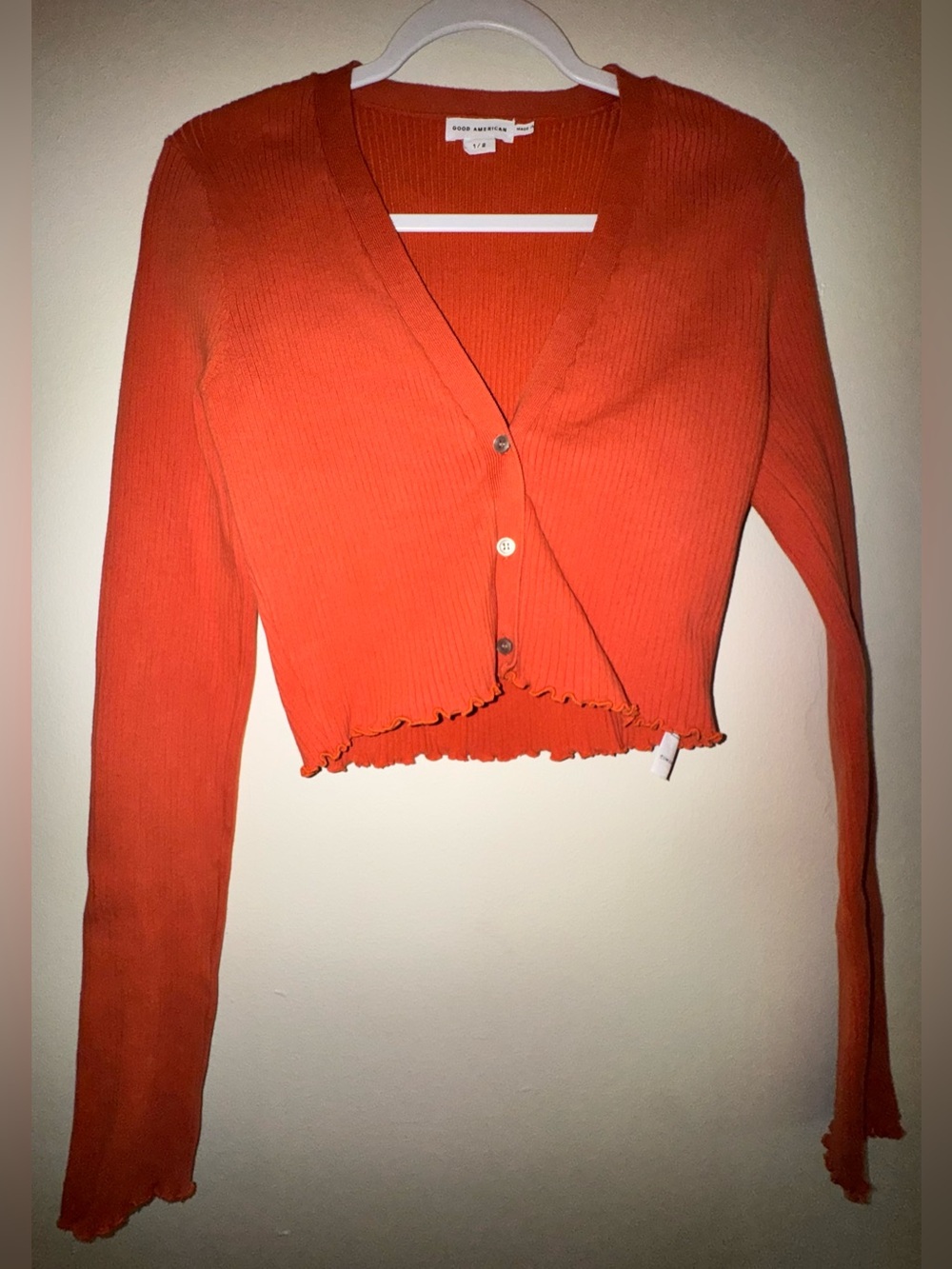 Good American Cropped Ribbed Cardigan